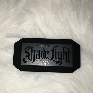 Shade and Light eyeshadow quad